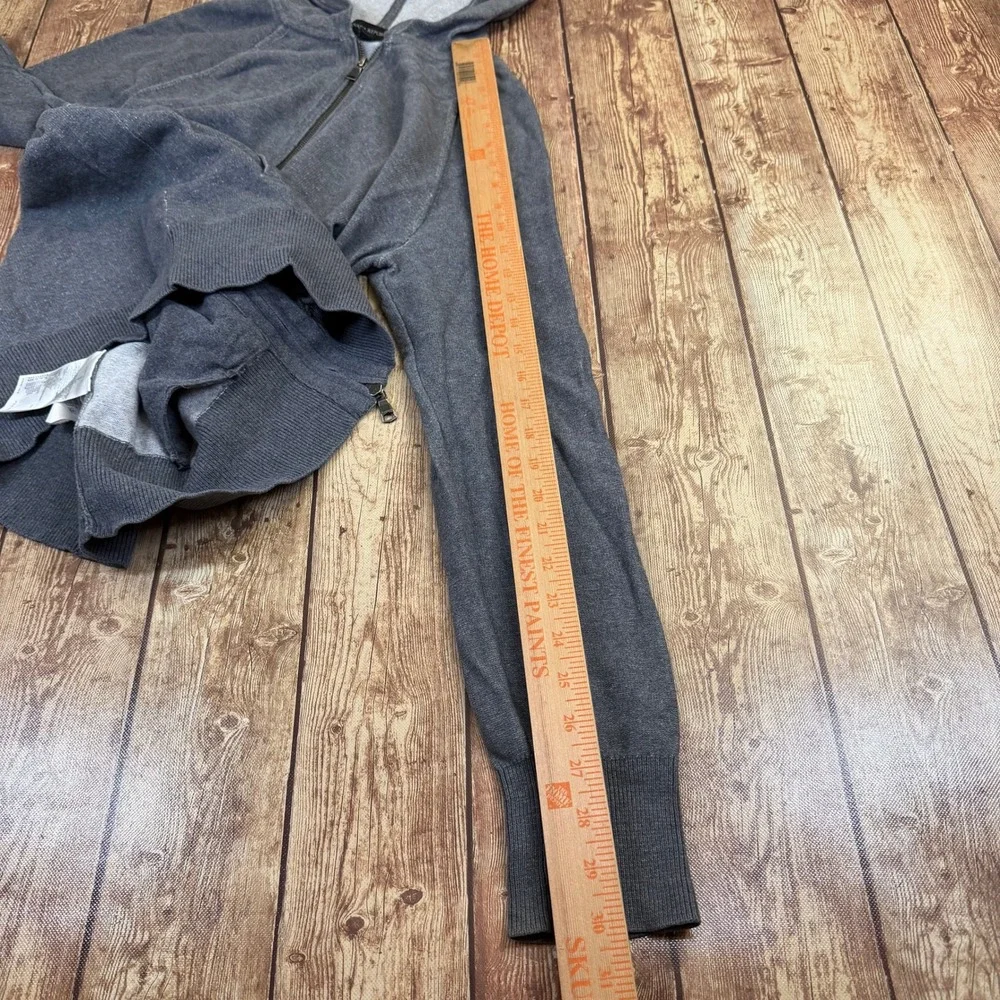 Banana Republic item good